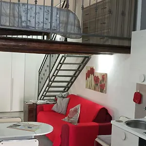 Apartment La Casetta Di Marta Ai Quattro Canti, Palermo